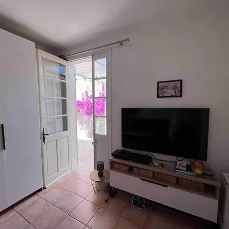 公寓 Maison Dans Les Rues Pietonnes Du Vieux 耶尔
